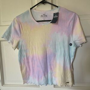 NWT Hollister Tie-Dye Women’s Baby Tee Size Large